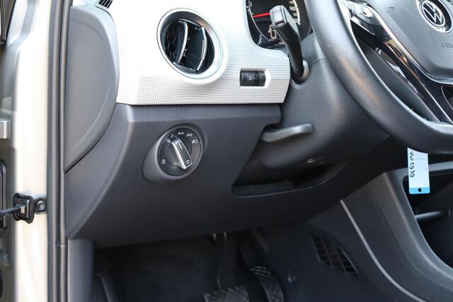Volkswagen UP! e-Up! e-up! Style Plus 5drs Pdc/Camera