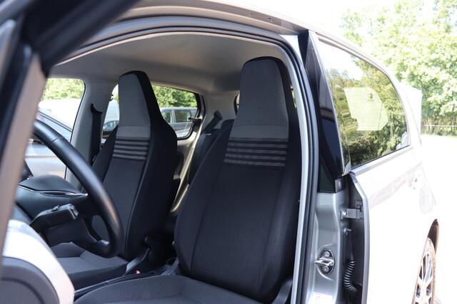 Volkswagen UP! e-Up! e-up! Style Plus 5drs Pdc/Camera
