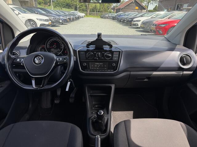 Volkswagen UP! 1.0 BMT move up! CAMERA/CRUISE/BLUETOOTH