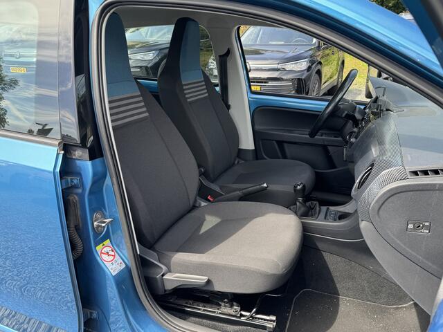Volkswagen UP! 1.0 BMT move up! CAMERA/CRUISE/BLUETOOTH