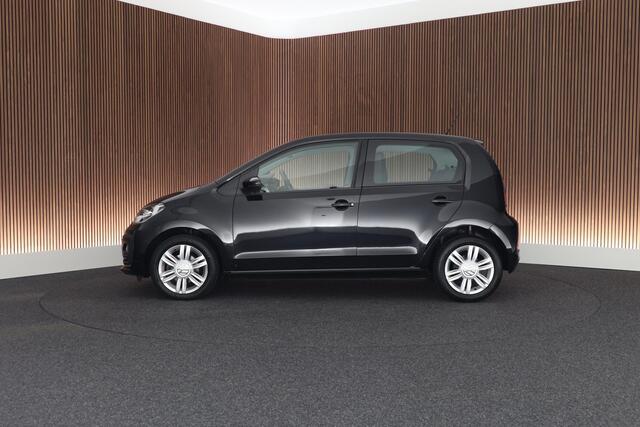Volkswagen UP! 1.0 BMT 60pk high up! Stoelverwarming Parkeersensoren Cruise Control Climate Control