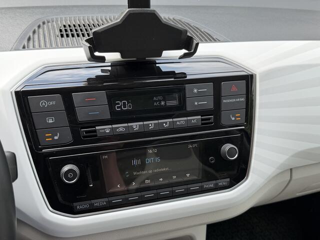Volkswagen UP! 1.0 TSI 90PK *!* BEATS *!* PANODAK/ CRUISE/ CAMERA/ NAVI/ STOELVERWARMING *!*
