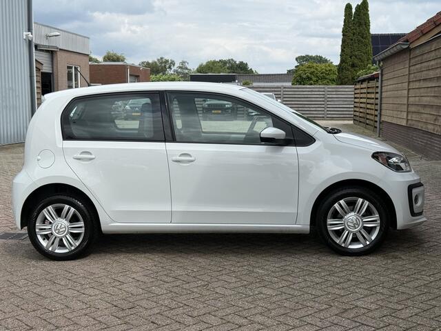 Volkswagen UP! 1.0 BMT high up! | DAB | CRUISE | BLUETOOTH | STOELVERW. | LICHTMETAAL |