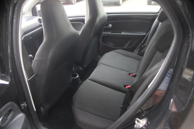 Volkswagen UP! 1.0 BMT move up!