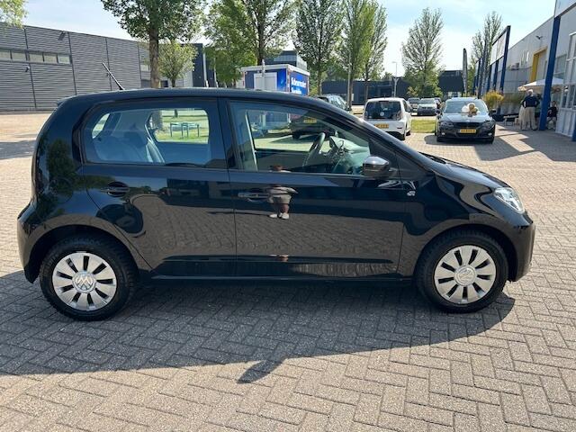 Volkswagen UP! 1.0 BMT move up! AIRCO LED DAB NAP!