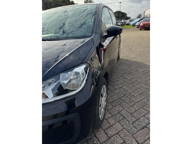 Volkswagen UP! 1.0 BMT move up!
