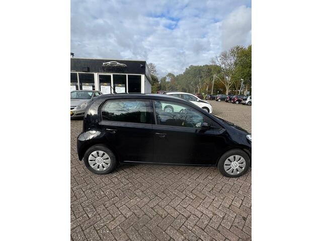 Volkswagen UP! 1.0 BMT move up!