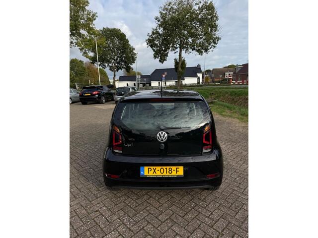 Volkswagen UP! 1.0 BMT move up!