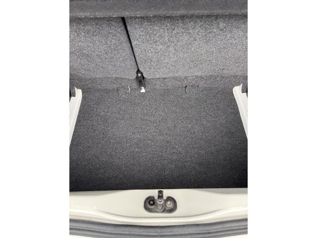 Volkswagen UP! 1.0 BMT move up!