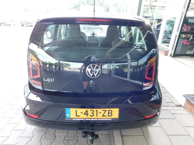 Volkswagen UP! 1.0MPI 65PK! All-in Prijs! Trekhaak! CRUISE!