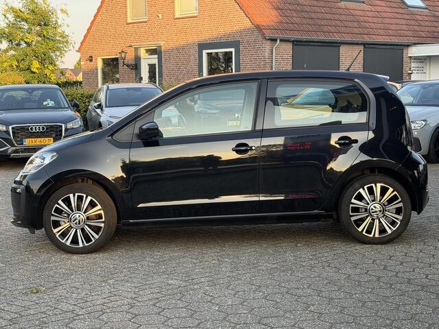 Volkswagen UP! 1.0 5 DEURS | AIRCO | DAB | LICHT METAAL | BOVAG !!