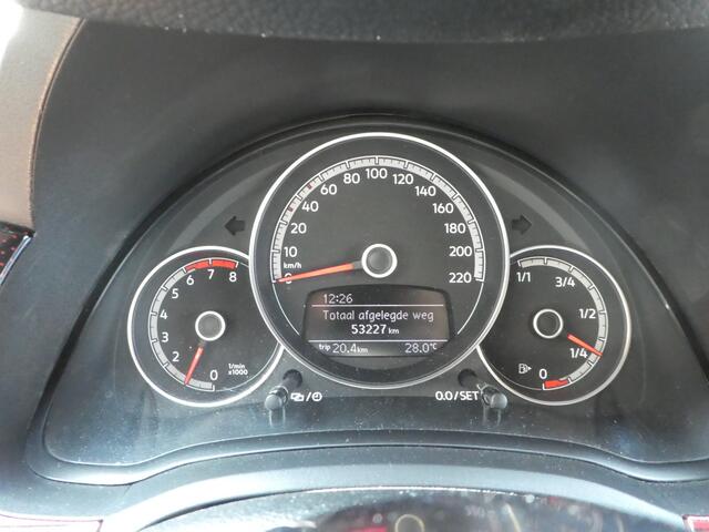 Volkswagen UP! 1.0 TSI GTI 116PK Climatronic, Stoelverwarming, 17" Lichtmetaal