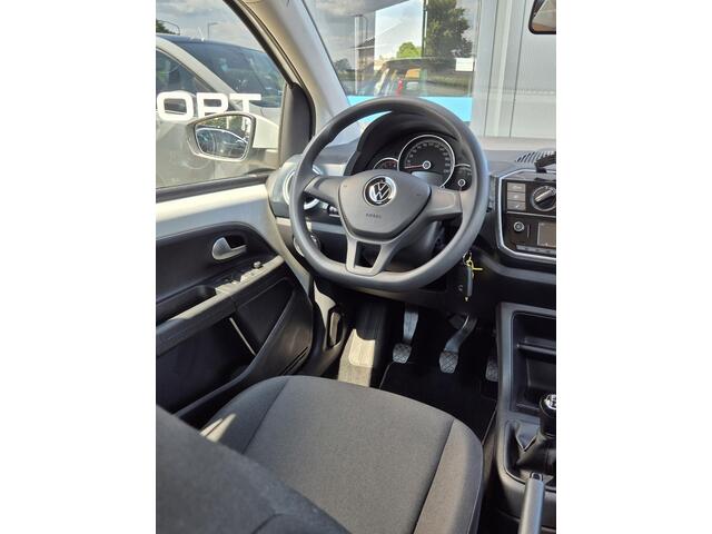 Volkswagen UP! 1.0 Nieuwe auto!