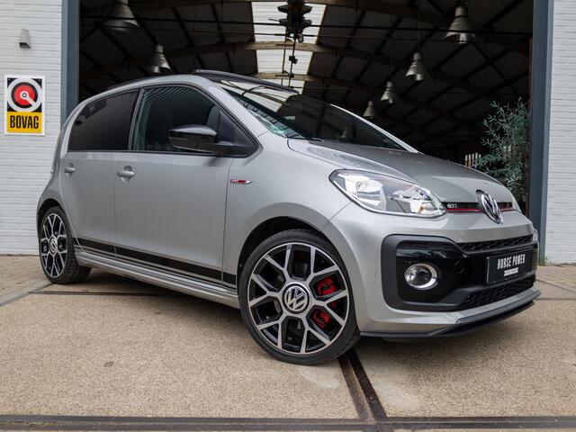 Volkswagen UP! 1.0 TSI GTI *Pano | Clima | Stoelverwarming | Camera | Sensoren | 17" | LED*