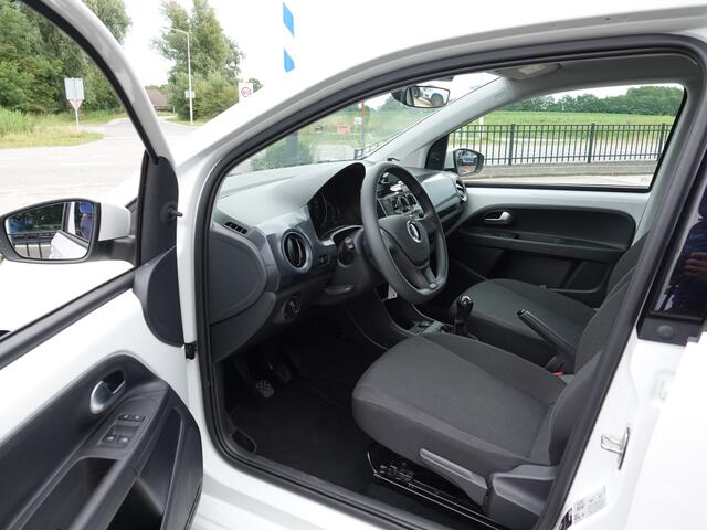 Volkswagen UP! 1.0 BMT 5-DRS | AIRCO | CRUISE | DAB | BT-TEL