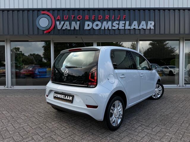 Volkswagen UP! 1.0 BMT high up! - NL Auto Pano Camera Cruise