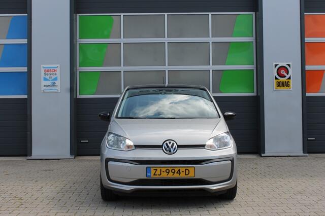 Volkswagen UP! 1.0 BMT UP! BEATS / Schuifdak / Camera / Rijklaar! / APK / Bluetooth