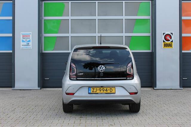 Volkswagen UP! 1.0 BMT UP! BEATS / Schuifdak / Camera / Rijklaar! / APK / Bluetooth
