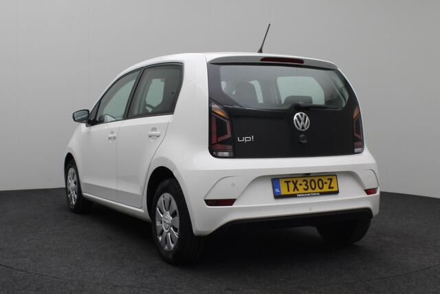 Volkswagen UP! 1.0 BMT move up! 2017 NAP | Airco | Camera | Cruise control | Bluetooth | PDC | Centrale vergrendeling | Goed onderhouden | Elektrische ramen + spiegels |