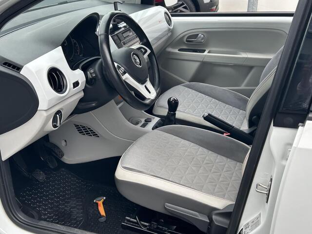 Volkswagen UP! 1.0 TSI BMT up! beats | Camera | Premium Audio | Climate Control | Cruise Control |