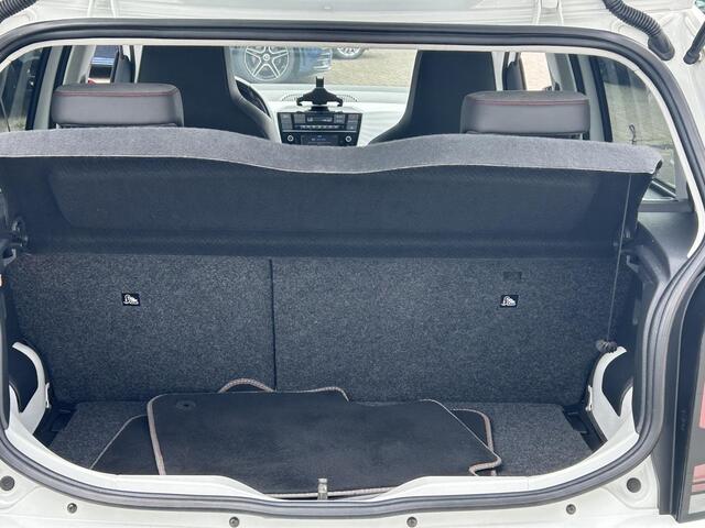 Volkswagen UP! 1.0 TSI BMT up! beats | Camera | Premium Audio | Climate Control | Cruise Control |
