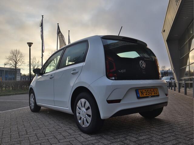 Volkswagen UP! 1.0 | Airco | Bluetooth | DAB | Elektrische ramen | ABS |