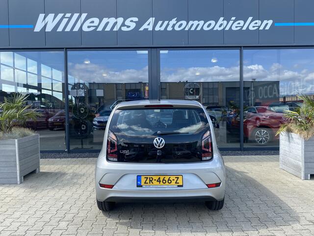 Volkswagen UP! 1.0 BMT move up! Cruise Control, Bluetooth & Airco