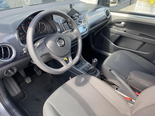 Volkswagen UP! 1.0 BMT move up! Cruise Control, Bluetooth & Airco