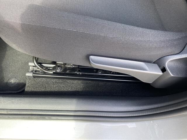 Volkswagen UP! 1.0 BMT move up! Cruise Control, Bluetooth & Airco