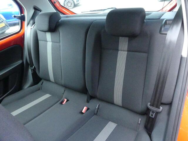 Volkswagen UP! 1.0 TSI BMT high up! Camera, Park. sensoren, Climate Control, LM Velgen