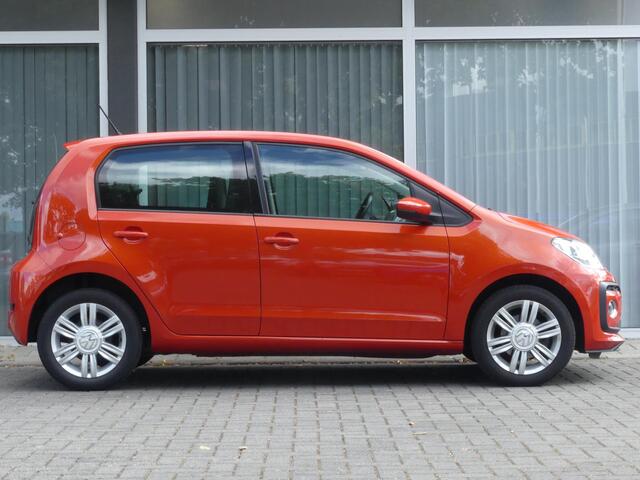 Volkswagen UP! 1.0 TSI BMT high up! Camera, Park. sensoren, Climate Control, LM Velgen