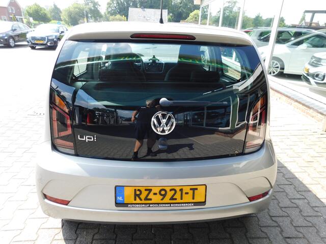 Volkswagen UP! 1.0 MPI 60PK MOVE UP! All-in Prijs! 1 jaar garanti