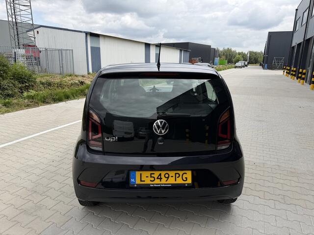 Volkswagen UP! 1.0 BTW verrekenbaar / Lane Assist / NAP