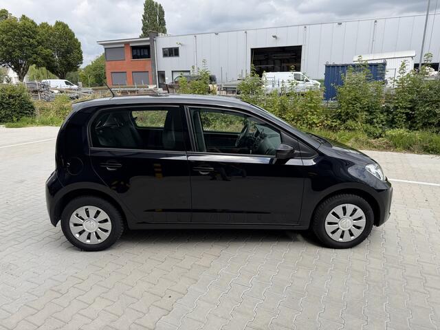 Volkswagen UP! 1.0 BTW verrekenbaar / Lane Assist / NAP