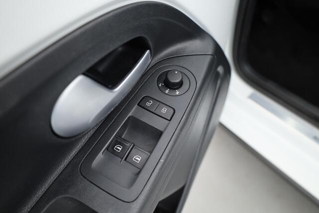 Volkswagen UP! 1.0 TSI 90PK BMT Cross Up! | Rijklaar! | Stoelverw. | Cruise | PDC | Climate | Bluetooth | 5-Deurs | 16'' | Elek. ramen