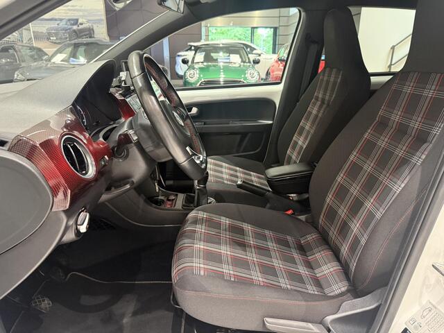 Volkswagen UP! 1.0 TSI GTI | Stoelverwarming | Cruise Control