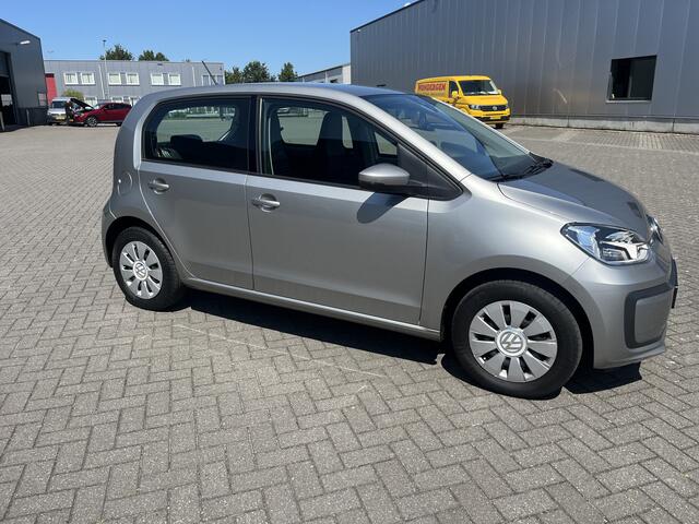 Volkswagen UP! 1.0 BMT move up! 47 dkm Nl auto