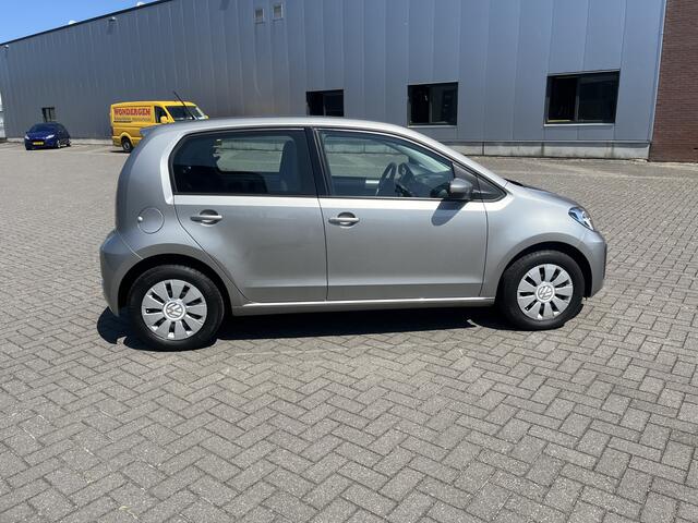 Volkswagen UP! 1.0 BMT move up! 47 dkm Nl auto