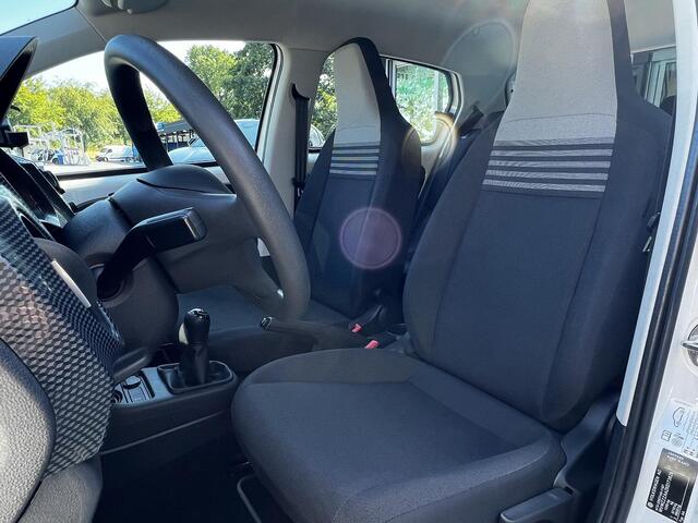 Volkswagen UP! 1.0 BMT move up! |