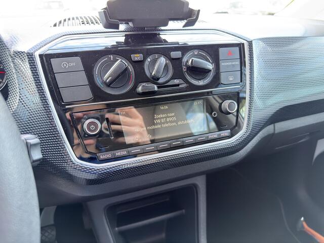 Volkswagen UP! 1.0 BMT move up! Airconditioning - Cruise control