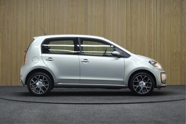 Volkswagen UP! 1.0 BMT move up! | Airco | Parkeersensoren Achter | LM Velgen | All-season Banden