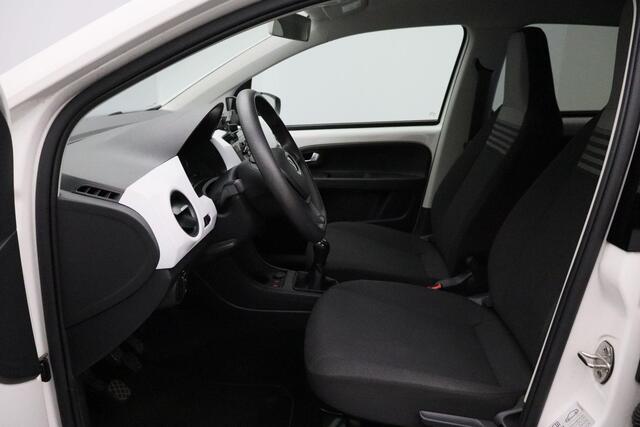 Volkswagen UP! 1.0 BMT move up! 2017 | Airco | DAB Radio | Elektrische Ramen | Automatische Verlichting & Ruitenwisser | Lichtmetalen Velgen | Nationale Autopas
