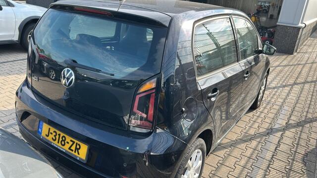 Volkswagen UP! 1.0 BMT.MOVE UP. CAMERA PARK.SENS.