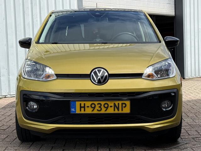 Volkswagen UP! 1.0 R-Line | UNIEKE AUTO | ORIG NL. | CAMERA | CRUISE | DAB | PDC |