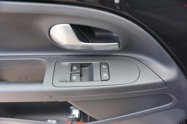 Volkswagen UP! 1.0 Cruise control | Camera | ECC