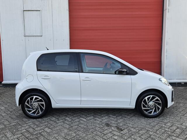 Volkswagen UP! 1.0 TSI BMT high up! 5-Deurs | Cruisec. | PDC | Rijklaar inclusief 1 jaar BOVAG garantie!