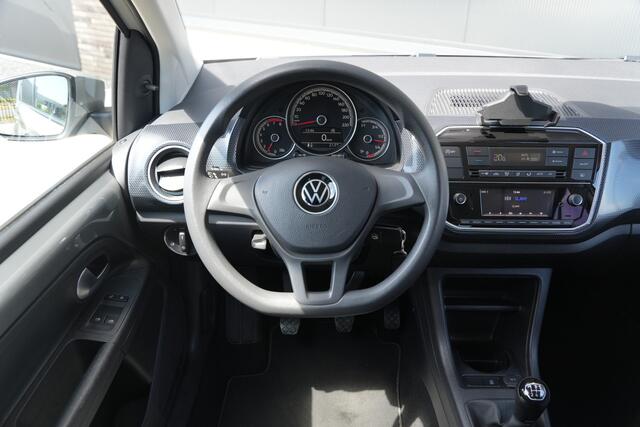 Volkswagen UP! 1.0 - Cruise - Camera - PDC - Bluetooth - DAB - Auto Clima - Rijklaar