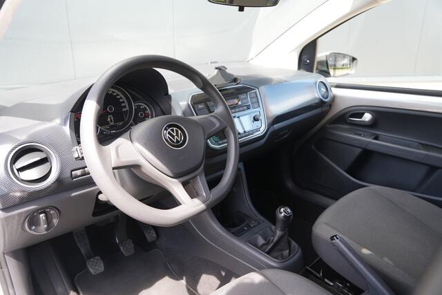 Volkswagen UP! 1.0 - Cruise - Camera - PDC - Bluetooth - DAB - Auto Clima - Rijklaar