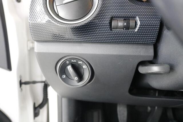 Volkswagen UP! 1.0 BMT move up!