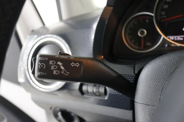 Volkswagen UP! 1.0 BMT move up!